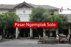 Pasar ngemplak Solo