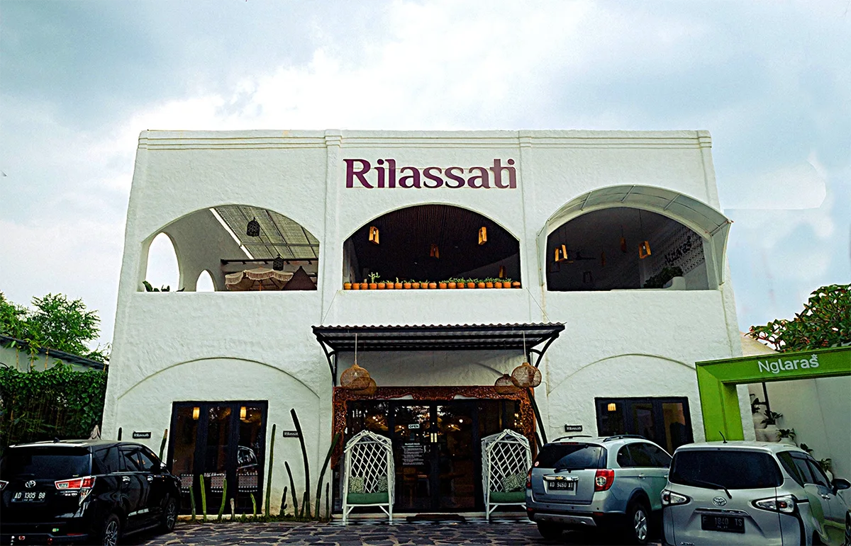 Rilassati bloc, tempat nongkrong di instagramable cafe Solo